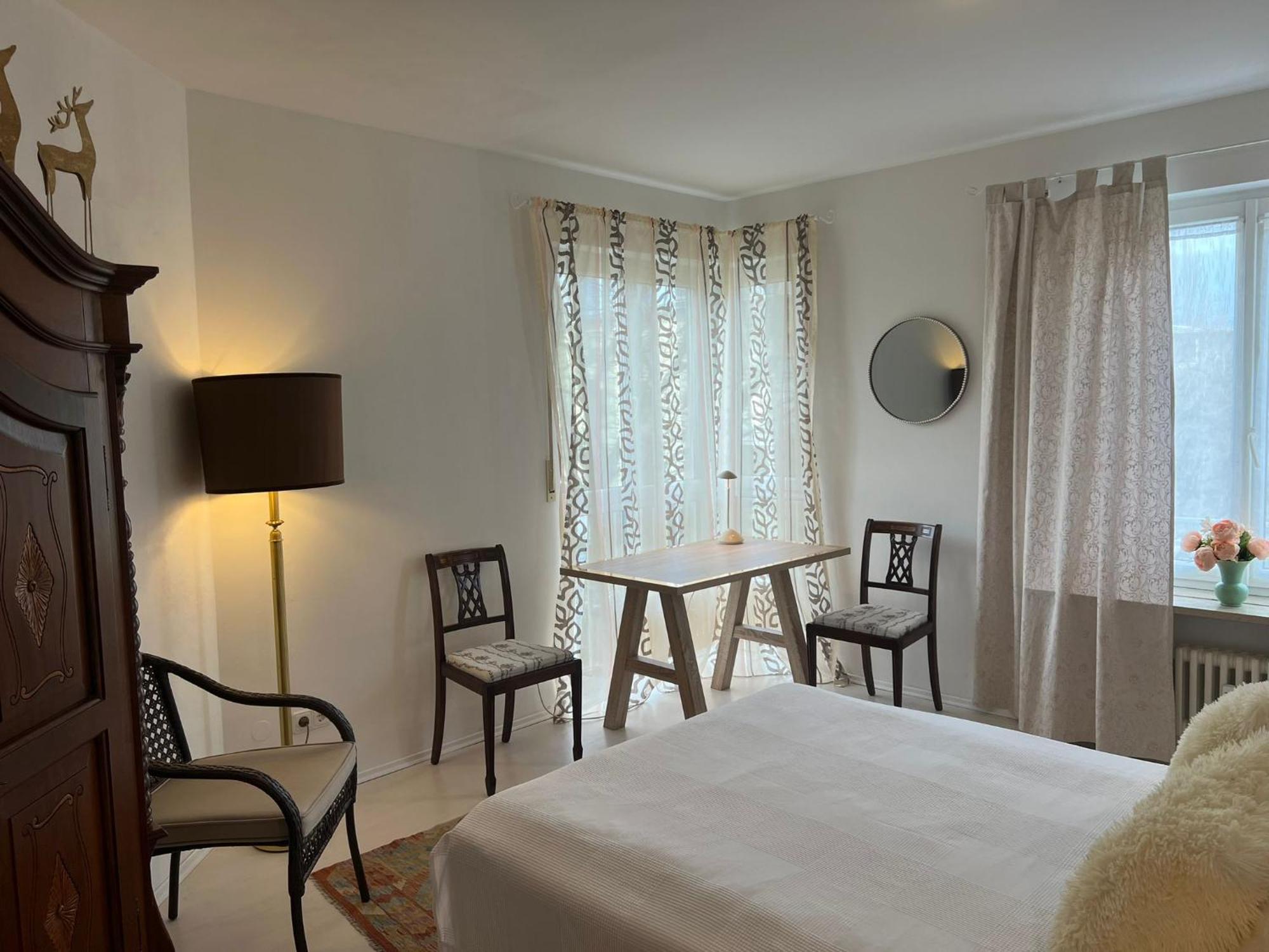 Privatzimmer 15 Qm Mit Gemeinschaftsbad Мюнхен Экстерьер фото